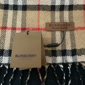 Burberry 100% London cashmere scarf Black white and tan multi colored NWT